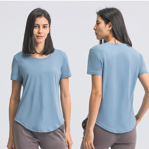 Женская футболка для бега разных цветов - Product Image 1