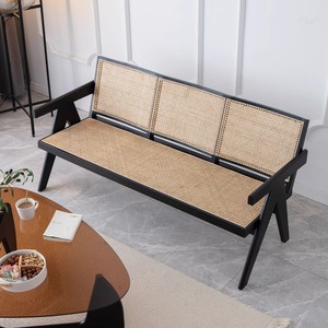 Sofá de Madera Maciza de Estilo Nórdico, Tres Plazas, Madera de Fresno, Resistente, para el Hogar y Apartamentos Pequeños - Product Image 3