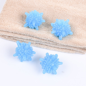 Boule de lavage en plastique, boule de nettoyage écologique pour lavage en machine, anti-emmêlement, élimination des taches, couleur aléatoire - Product Image 1