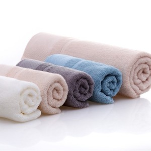 Toallas Faciales de Algodón Qidou 34x74cm, Gruesas, de Color Sólido, Absorbentes, para Uso en Hoteles y Hostales - Product Image 4