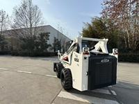 Machine à déneiger WECAN 1,605 tonnes Moteur diesel Chargeur compact à chenilles Chargeur sur pneus Accessoire souffleuse à neige Vente directe d'usine