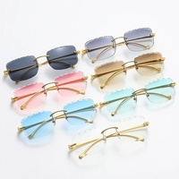 Lunettes de Soleil de Designer Rétro Carrées en Métal Sans Monture avec Logo Personnalisé UV400 pour Hommes et Femmes, Coupe Diamant
