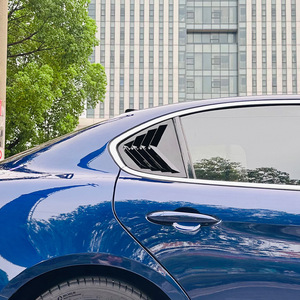 Autocollants de ventilation de fenêtre de voiture, texture carbone noir piano, adhésifs pour carrosserie, pour Alfa Romeo Giulia 2015+ - Product Image 2