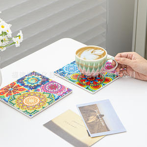 Posavasos Cuadrado de Cerámica Estilo Bohemio con Diseño Floral, Aislante del Calor para Cocina - Product Image 3