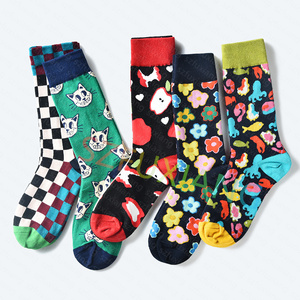 Calcetines de algodón Happy moda sueca color dibujos animados lindo gato flor <span class=keywords><strong>medias</strong></span> de media pantorrilla para Mujeres Hombres - Product Image 1