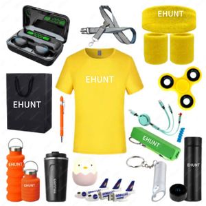 Ensemble cadeau personnalisé 2025 avec logo, casquette, t-shirt, sweat à capuche, sublimation, broderie, article promotionnel, merchandising d'entreprise, souvenir d'entreprise - Product Image 6