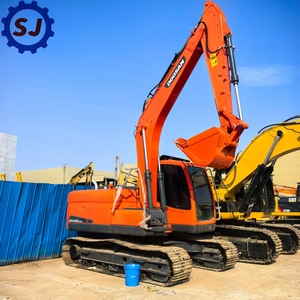 Excavatrice Doosan DX140LC-9C d'origine coréenne, 90% neuve, avec peu d'heures de fonctionnement - Product Image 6
