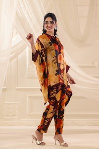 Elegant Women's Floral Printed <b>Kaftan</b> Co Ord Set Flowing Poncho <b>Top</b> with Matching Straight Pants Resort Fashion Wear - Product Image 2
