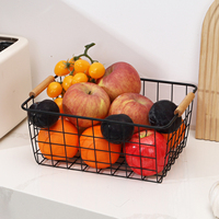 Panier de rangement pour la maison, panier à fruits en fer, organisateur de rangement de cuisine, panier de rangement pour aliments avec poignée en bois