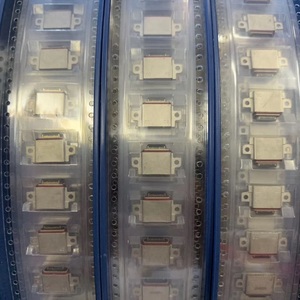 100 pièces connecteur de chargeur USB pour <span class=keywords><strong>Motorola</strong></span> <span class=keywords><strong>Moto</strong></span> <span class=keywords><strong>G6</strong></span> <span class=keywords><strong>Play</strong></span> G6play <span class=keywords><strong>xt1922</strong></span>-3-4-5 <span class=keywords><strong>G6</strong></span> Plus G6plus xte26 prise de Port de station de charge - Product Image 4