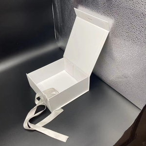 Biểu Tượng Tùy Chỉnh Sang Trọng Có Thể Gập Lại Nam Châm Hộp Bao Bì Hộp Giấy Trắng Từ Hộp Quà Tặng Với Ribbon - Product Image 2