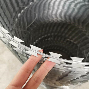 Rete di isolamento dei confini 50x100mm 40x80mm doppio filo rasoio filo spinato recinzione saldata rasoio filo spinato rete metallica - Product Image 3