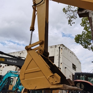 Japan Komatsu PC110 PC120 PC130 PC200 Used Excavator 11tons Used Hydraulic Excavators/diggers with Low Working <b>Hours</b> - Product Image 6