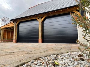 Porta del <span class=keywords><strong>Garage</strong></span> Nera 10 X 8 di Design Italiano per Casa, Porte del <span class=keywords><strong>Garage</strong></span> Moderne e Intelligenti con Finitura a Specchio in Acciaio Inossidabile - Product Image 6