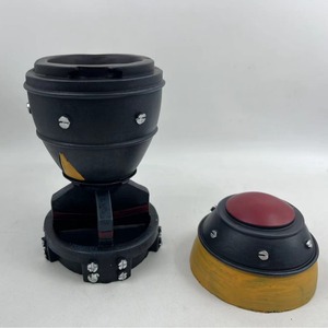 Adorno de Resina con Forma de Misil, Acabado Pintado, Decoración para Interiores y Exteriores, Mesa o Jardín - Product Image 4