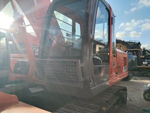 Excavadora de segunda mano SOKUTO ZAXIS200 con fotos claras Componentes centrales de alta calidad Motor de bomba Isuzu Caja de cambios - Product Image 3