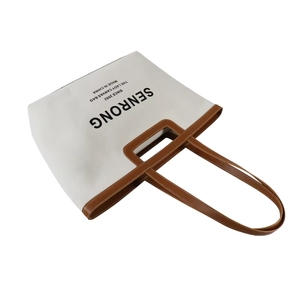 กระเป๋าผ้าแคนวาสธรรมชาติขนาด 12 ออนซ์ พร้อมหูหิ้วหนัง 2 in 1 สีและขนาดตามสั่ง กระเป๋าช้อปปิ้งแบบใช้ซ้ำได้ - Product Image 3