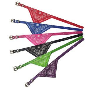 Serviette anti-bave en polyester pour grand chien, écharpe mignonne pour animal de compagnie, réglable, style ethnique, toutes saisons, forme triangulaire - Product Image 2
