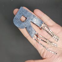 Lettres en strass à repasser sur les vêtements, 26 pièces, A-Z, appliques brodées avec des glands, autocollants pour vêtements
