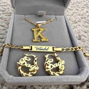 Lateefah индивидуальное имя мини для девочек серьги-кольца с буквами ожерелье именной браслет набор стальных украшений - Product Image 1