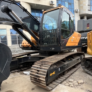 Excavatrice sur chenilles hydraulique Hyundai 220LC-9S d'occasion, 22 tonnes, moteur et engrenages, best-seller de la construction en Corée du Sud - Product Image 4