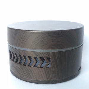 Diffuseur d'air de voiture Nagomi, grain de bois rond, humidificateur d'arômes pour tableau de bord, fonctionnement mécanique, alimentation par piles sèches - Product Image 3