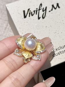 Pendentif Reine Sicilienne en Argent 925 Plaqué Or 18K avec Perle Edison Certifiée NGTC, Vente en Gros pour Anniversaire et Usage Quotidien Unisexe - UM Jewelry - Product Image 2