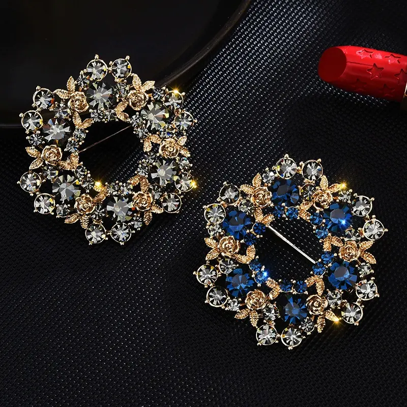 2022 Fashion New Vintage Austrian Crystal Brooch Women's Flower Pin Suit Corsage Accessories Versatile Romantic Jewelry Gift
