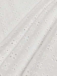 Tela 100% Algodón Puro, Bordada a Máquina, Orgánica, Ligera, Versátil para Vestidos, Camisas y Bolsos, Gran Venta - Product Image 2