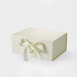 Caja de Regalo para San Valentín 2025, Caja Rígida Plegable de Cartón para Boda con Tapa Abatible, Cierre Magnético y Listón - Product Image 6