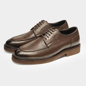 Chaussures en cuir pour hommes - Brogues tendance imperméables et rehaussantes, style britannique, formelles et décontractées, à lacets et bout rond - Product Image 1