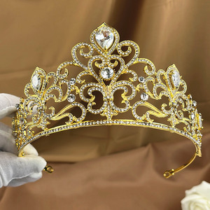 Couronne <span class=keywords><strong>de</strong></span> reine baroque Couronne <span class=keywords><strong>de</strong></span> mariage en strass et diadèmes pour femmes Couronnes rondes d'anniversaire pour <span class=keywords><strong>bouquet</strong></span> <span class=keywords><strong>de</strong></span> fleurs - Product Image 4