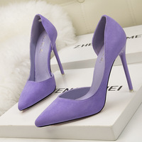 Fournisseur d'usine Chaussures à talons hauts à bout pointu pour femmes Chaussures Dernier design Chaussures à talons hauts couleur chair pour filles