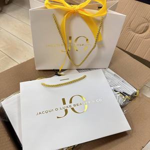 Emballage en carton boutique en tissu personnalisé de marque sac cadeau en papier rose <span class=keywords><strong>bon</strong></span> <span class=keywords><strong>marché</strong></span> mat avec votre propre logo pour les petites entreprises - Product Image 4