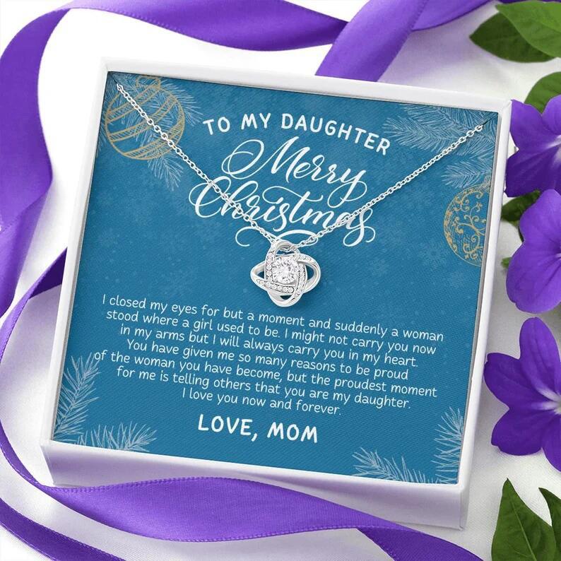 Necklace + ordinary paper box