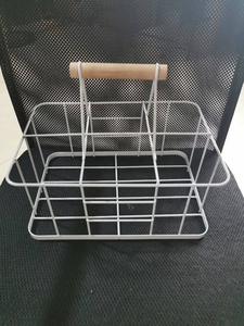 Haut de gamme maison cuisine organisateur métal fer suspendu 6 composants porte-bouteille de lait transporteur fil Caddy porte avec manche en bois - Product Image 2