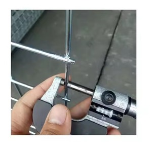 Fil de fer <span class=keywords><strong>barbelé</strong></span> galvanisé Longueur par rouleau Fil de fer <span class=keywords><strong>barbelé</strong></span> Longueur par rouleau - Product Image 6