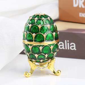 Scatola Portagioie in Metallo a Forma di Uovo Smaltata, Regalo di Pasqua, Bomboniera, Artigianato in Metallo Dipinto ed Elettroplaccato - Product Image 3