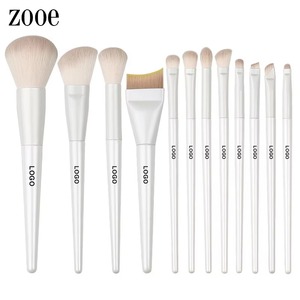 12Pcs Contour Foundation Makeup Brush Set Custom Logo Wood Handle Synthetic Face Brush - Product Image 4
