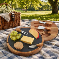 Planche à fromage en bois d'acacia et ensemble de couteaux, style rustique, finition huilée, durable, avec plateau à fromage en ardoise amovible