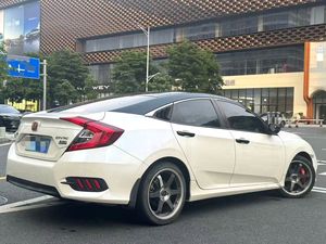 <span class=keywords><strong>Honda</strong></span> <span class=keywords><strong>Civic</strong></span> <span class=keywords><strong>2019</strong></span> 1.5T 220TURBO Sport Manuale - Product Image 2