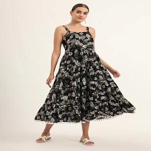 Robe ethnique longue à bretelles vintage à imprimé floral 100% coton pour femmes Respirante Séchage rapide ODM - Product Image 5