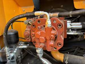 Excavatrice d'occasion HYUNDAI 150-9S, bon marché et aux performances excellentes, excavatrice d'occasion HYUNDAI à vendre - Product Image 5