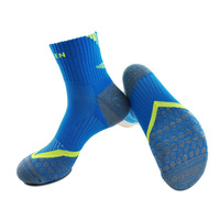 Chaussettes de compression sportives pour hommes, chaussettes de course en coton tricotées et rembourrées pour le sport, chaussettes de compression en coton pour adultes