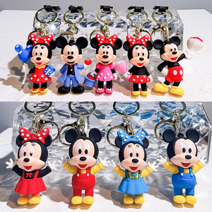 Vente en gros de figurines d'action de dessins animés Mickey Minnie Donald, adorable poupée 3D, porte-clés, jouet de haute qualité pour enfants, pendentif pour sac à main ou clé de voiture - Product Image 2