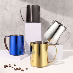 HIGHWIN Outil de <span class=keywords><strong>barista</strong></span> expresso personnalisé Pichet à lait en acier inoxydable à revêtement PVD doré - Product Image 2