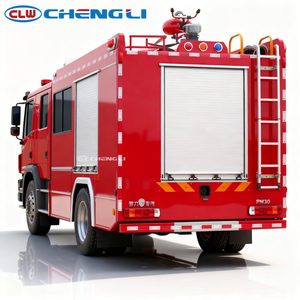 Camion de lutte contre l'incendie à mousse longue portée et puissant HOWO 8T avec réservoir de mousse en acier inoxydable 304 - Product Image 4