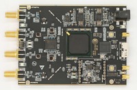 USRP B210 70MHz-6GHz Baru, Papan Mikro Pengembangan Radio Terdefinisi Perangkat Lunak USB3.0 AD9361 dengan Driver UHD B2XX yang Kompatibel dengan ETTUS