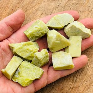 Piedras de Jade Limón Natural al por Mayor, Gemas Verdes Amarillas en Bruto para Decoración del Hogar y Fabricación de Joyas, Sanación y Manualidades - Product Image 4