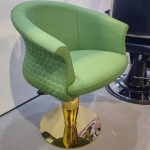 Fauteuil de Barbier Vert Hydraulique, Chaise de Coiffure Pivotante à 360 Degrés et Inclinable pour Salon de Beauté - Product Image 3
